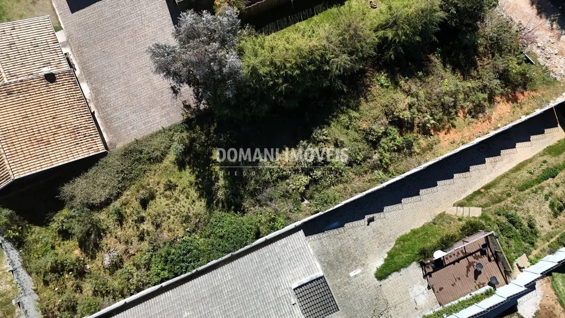 Foto 6 de Terreno / Lote à venda, 438m2 em Campos Do Jordao - SP