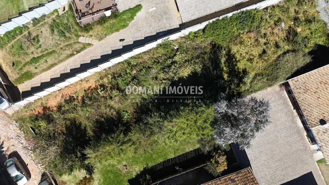 Foto 4 de Terreno / Lote à venda, 438m2 em Campos Do Jordao - SP