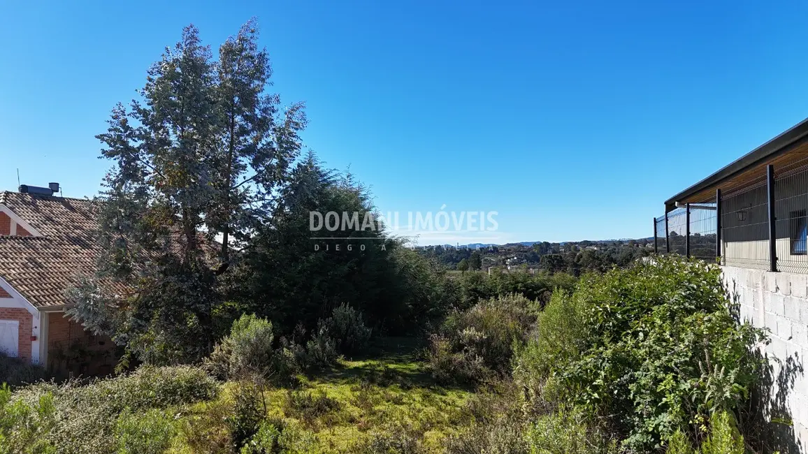 Foto 1 de Terreno / Lote à venda, 438m2 em Campos Do Jordao - SP