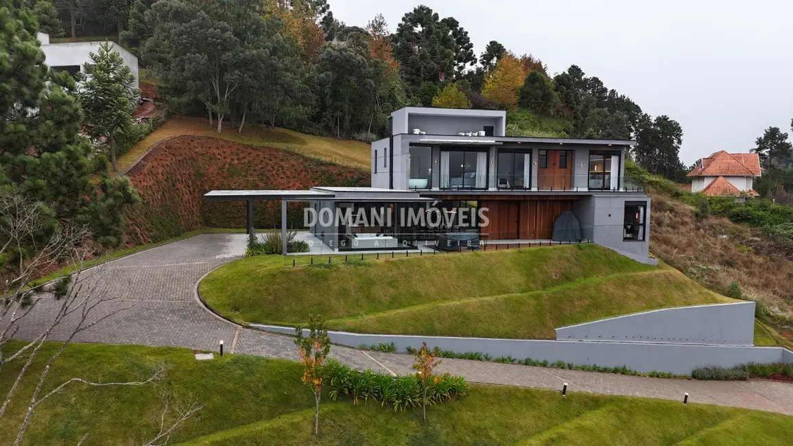 Casa de Condomínio com 4 quartos à venda, 386m2 em Campos Do Jordao - SP - imagem 5 Foto 5 de Casa de Condomínio com 4 quartos à venda, 386m2 em Campos Do Jordao - SP