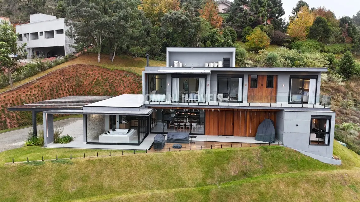 Casa de Condomínio com 4 quartos à venda, 386m2 em Campos Do Jordao - SP - imagem 6 Foto 6 de Casa de Condomínio com 4 quartos à venda, 386m2 em Campos Do Jordao - SP