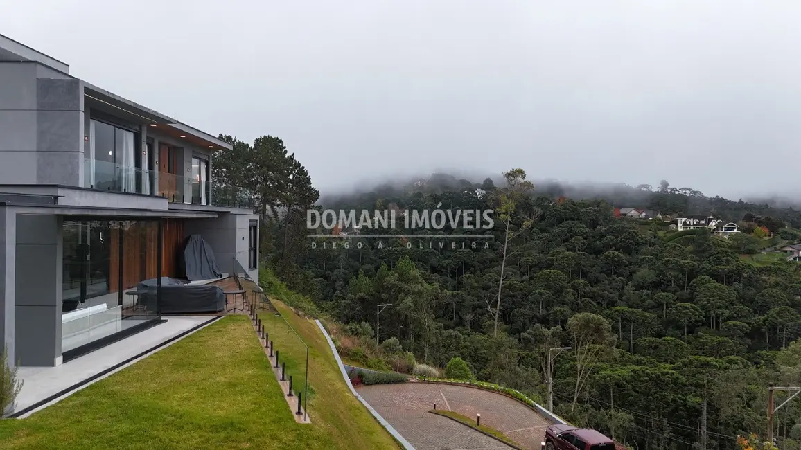 Casa de Condomínio com 4 quartos à venda, 386m2 em Campos Do Jordao - SP - imagem 3 Foto 3 de Casa de Condomínio com 4 quartos à venda, 386m2 em Campos Do Jordao - SP