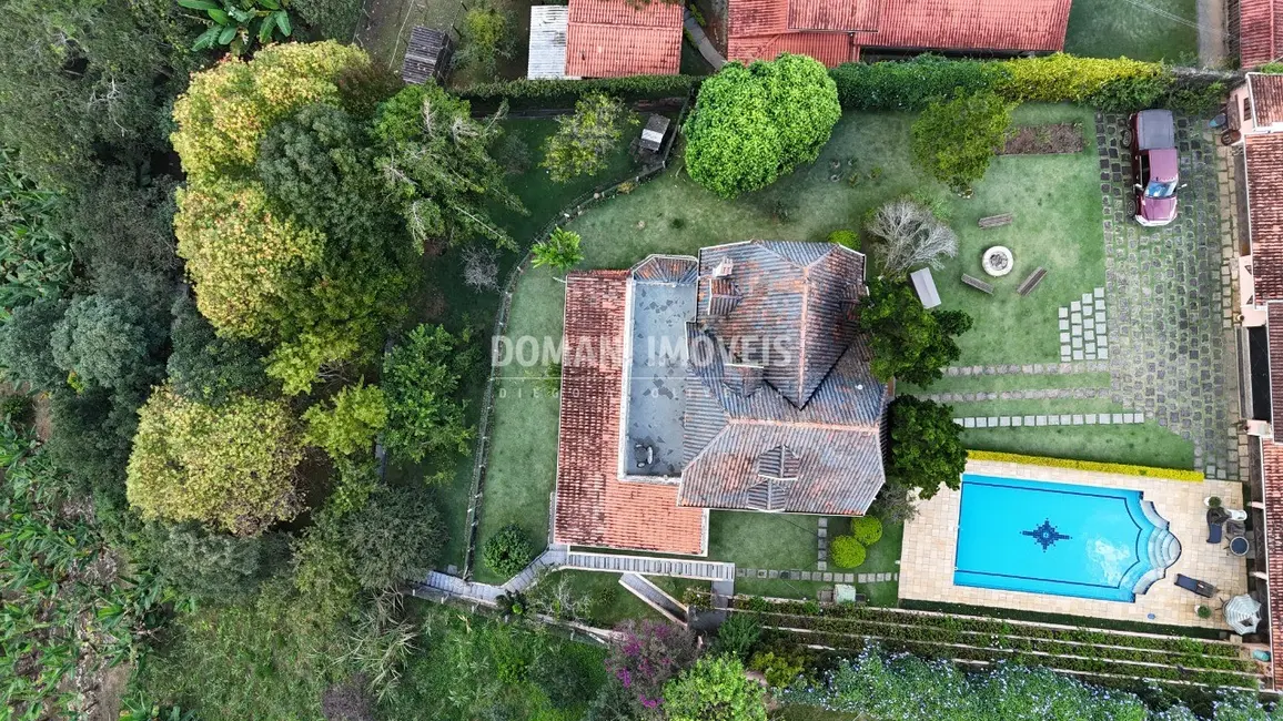 Casa com 3 quartos à venda, 560m2 em Sao Bento Do Sapucai - SP - imagem 3 Foto 3 de Casa com 3 quartos à venda, 560m2 em Sao Bento Do Sapucai - SP
