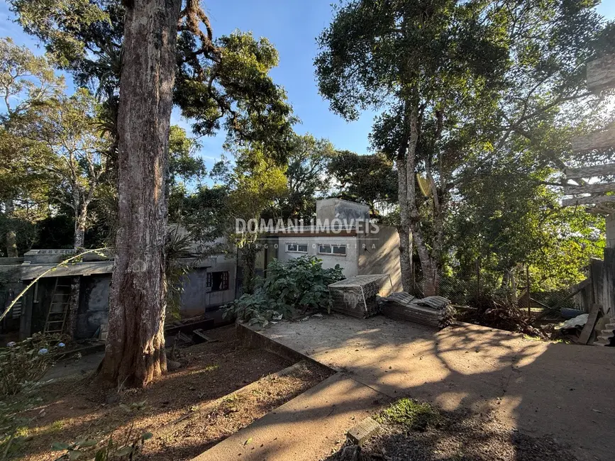 Foto 2 de Casa com 2 quartos à venda, 194m2 em Campos Do Jordao - SP