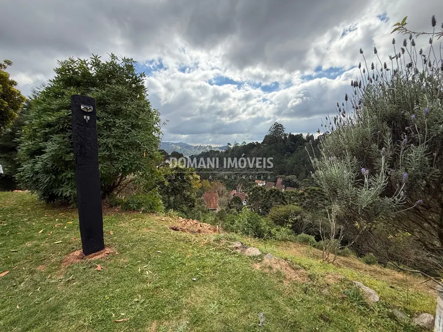 Casa com 6 quartos para alugar, 520m2 em Campos Do Jordao - SP - imagem 6 Foto 6 de Casa com 6 quartos para alugar, 520m2 em Campos Do Jordao - SP