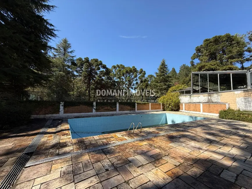 Foto 6 de Casa com 3 quartos à venda, 563m2 em Campos Do Jordao - SP