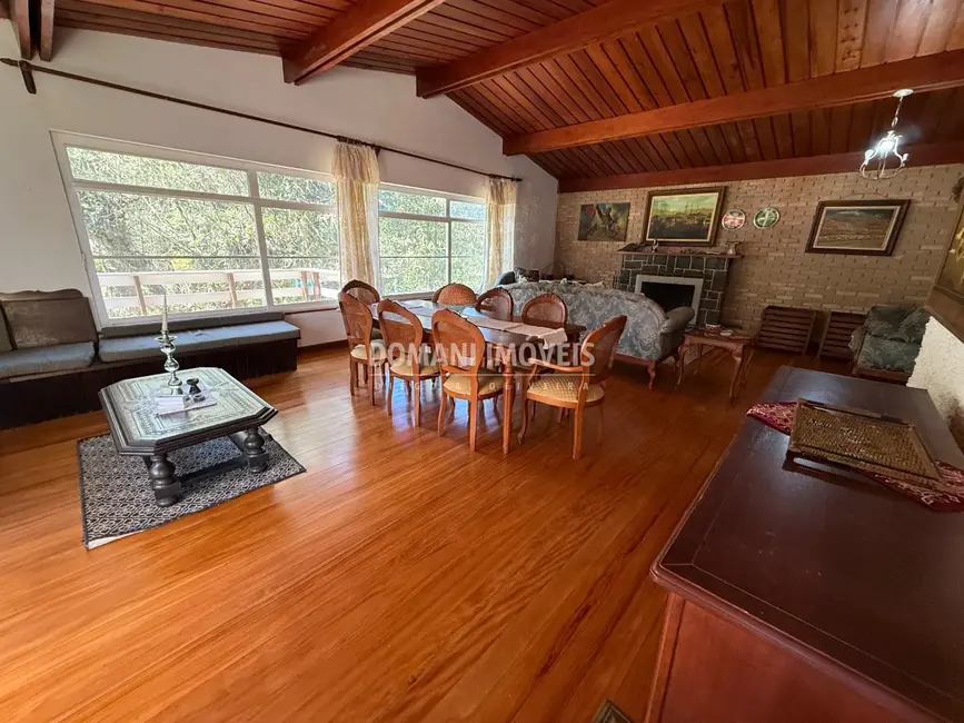 Foto 8 de Casa com 3 quartos à venda, 563m2 em Campos Do Jordao - SP