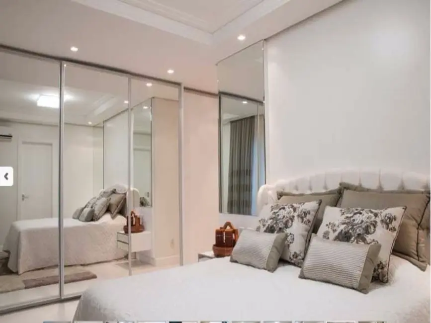 Foto 1 de Apartamento com 1 quarto à venda, 500m2 em Centro, Balneario Camboriu - SC