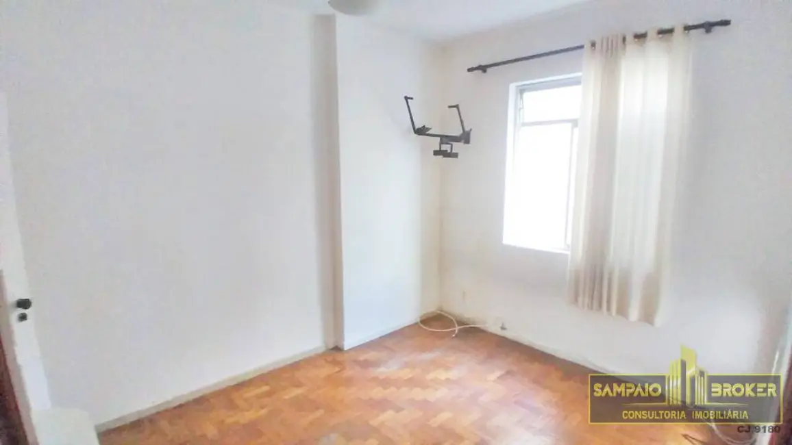 Apartamento com 1 quarto à venda em Leme, Rio De Janeiro - RJ - imagem 6 Foto 6 de Apartamento com 1 quarto à venda em Leme, Rio De Janeiro - RJ