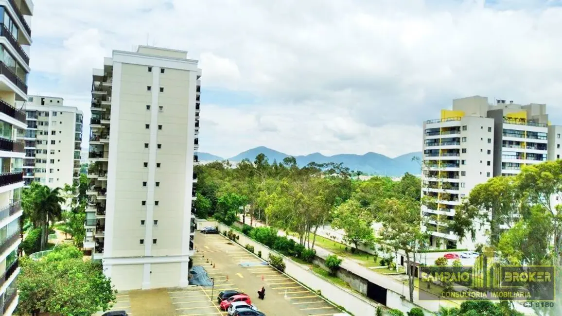 Foto 3 de Apartamento com 2 quartos para alugar, 70m2 em Recreio dos Bandeirantes, Rio De Janeiro - RJ