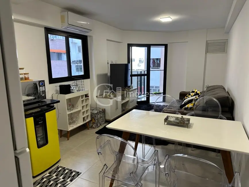 Foto 4 de Apartamento com 1 quarto à venda, 52m2 em Copacabana, Rio De Janeiro - RJ