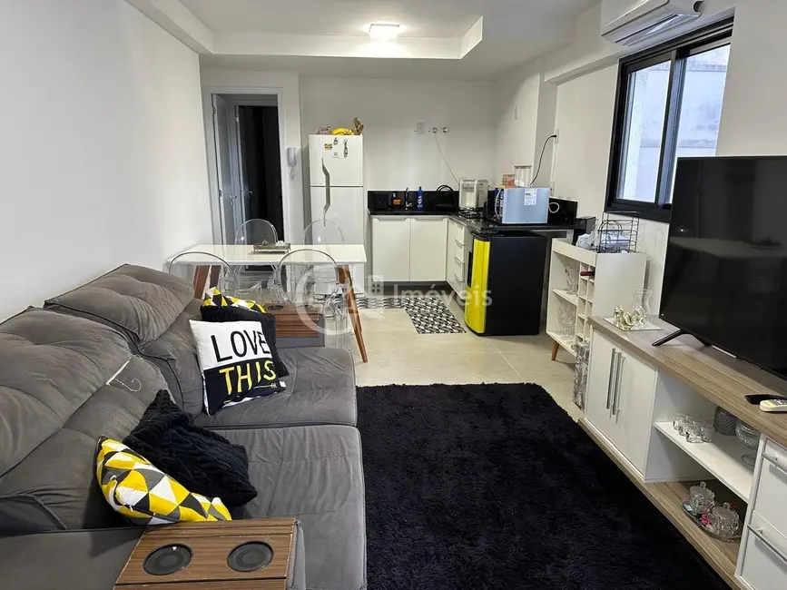 Foto 2 de Apartamento com 1 quarto à venda, 52m2 em Copacabana, Rio De Janeiro - RJ