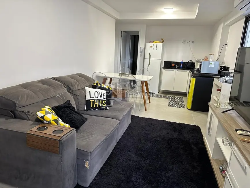 Foto 1 de Apartamento com 1 quarto à venda, 52m2 em Copacabana, Rio De Janeiro - RJ