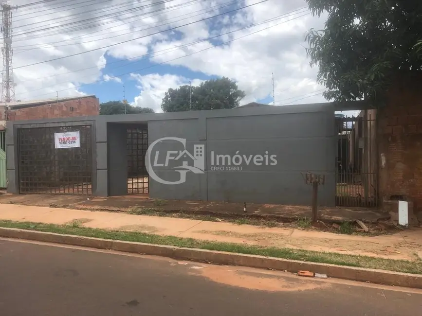 Foto 2 de Casa com 2 quartos à venda, 360m2 em Nova Lima, Campo Grande - MS