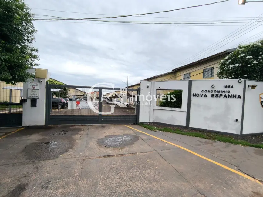 Foto 1 de Apartamento com 2 quartos para alugar, 64m2 em Tiradentes, Campo Grande - MS