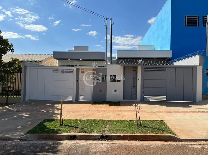 Foto 1 de Casa com 3 quartos à venda, 135m2 em Monte Castelo, Campo Grande - MS