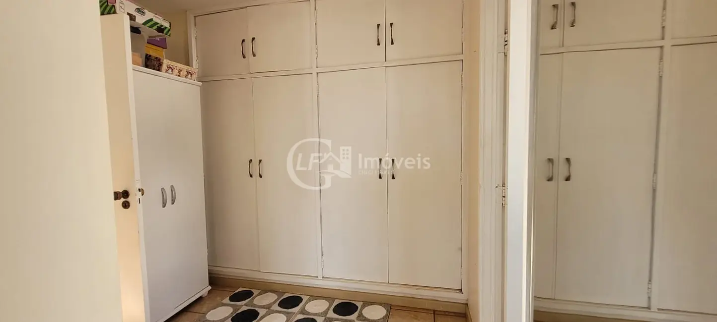 Apartamento com 4 quartos à venda, 200m2 em Centro, Campo Grande - MS - imagem 9 Foto 9 de Apartamento com 4 quartos à venda, 200m2 em Centro, Campo Grande - MS