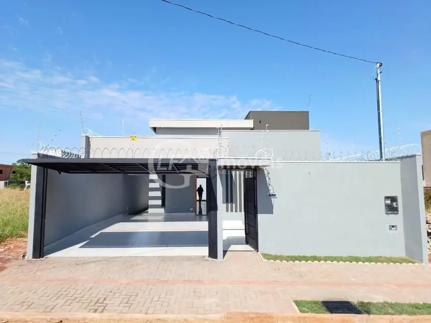 Foto 2 de Casa com 2 quartos à venda, 125m2 em Vila Nasser, Campo Grande - MS