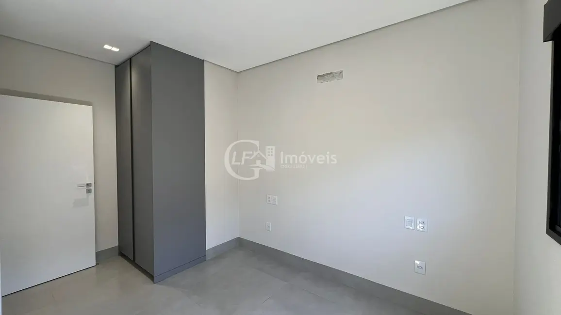 Foto 13 de Casa de Condomínio com 3 quartos à venda, 180m2 em Alphaville Campo Grande 3, Campo Grande - MS