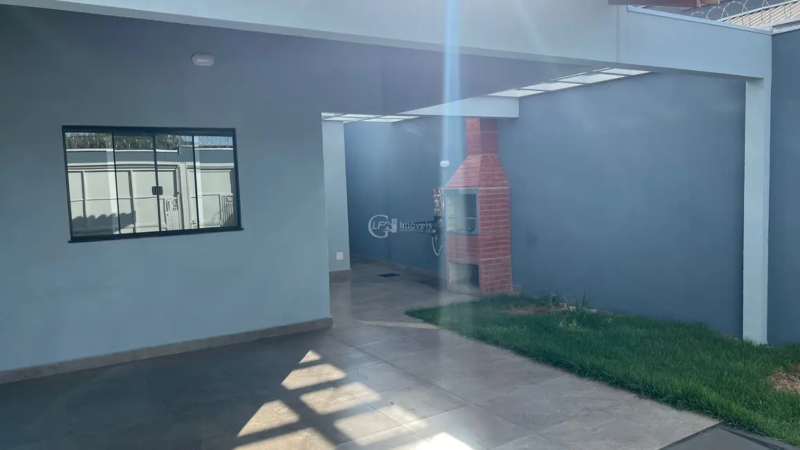 Foto 2 de Casa com 2 quartos à venda, 94m2 em Vila Bandeirante, Campo Grande - MS