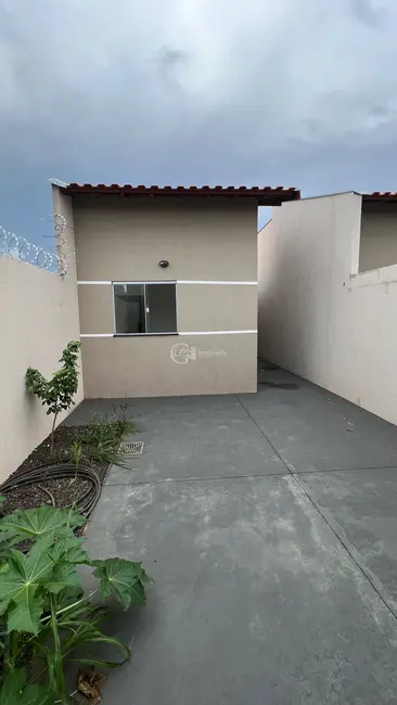 Foto 2 de Casa com 2 quartos à venda, 120m2 em Loteamento Costa Verde, Campo Grande - MS
