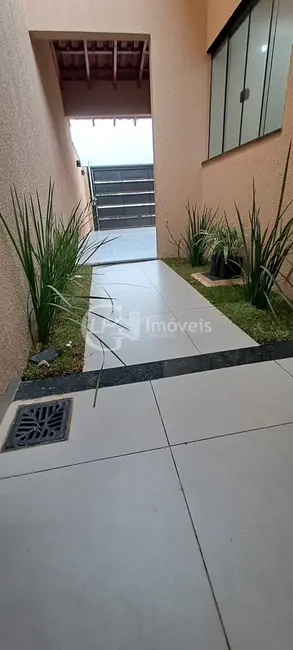 Foto 2 de Casa com 3 quartos à venda, 122m2 em Vila Nossa Senhora das Graças, Campo Grande - MS