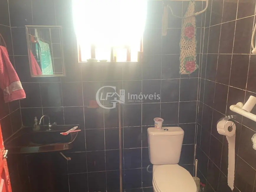 Casa com 6 quartos à venda, 300m2 em Centro, Campo Grande - MS - imagem 8 Foto 8 de Casa com 6 quartos à venda, 300m2 em Centro, Campo Grande - MS