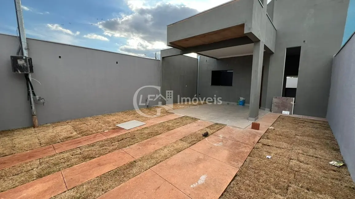 Foto 2 de Casa com 3 quartos à venda, 94m2 em Jardim Tijuca, Campo Grande - MS