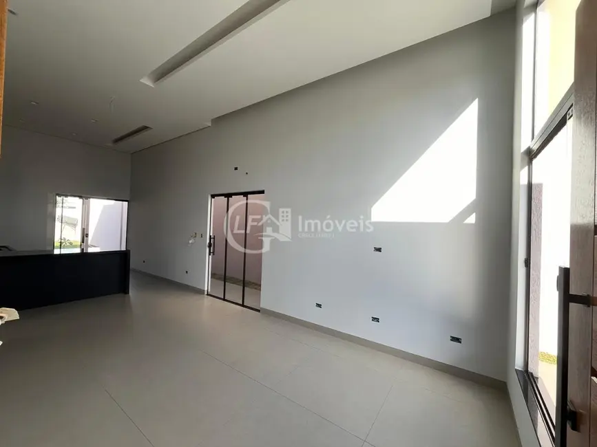 Casa com 3 quartos à venda, 119m2 em Coophatrabalho, Campo Grande - MS - imagem 5 Foto 5 de Casa com 3 quartos à venda, 119m2 em Coophatrabalho, Campo Grande - MS