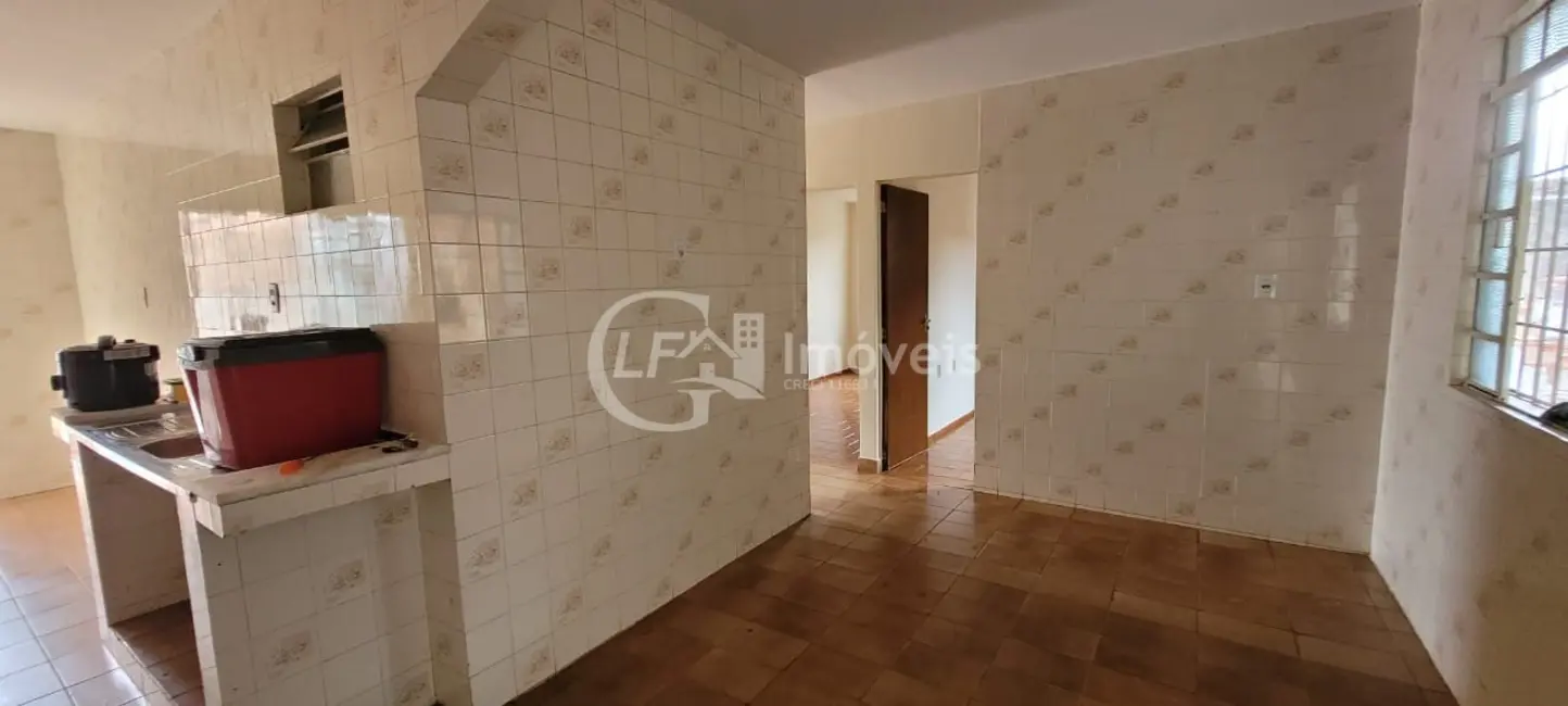 Casa com 4 quartos para alugar, 80m2 em Vila Moreninha II, Campo Grande - MS - imagem 9 Foto 9 de Casa com 4 quartos para alugar, 80m2 em Vila Moreninha II, Campo Grande - MS