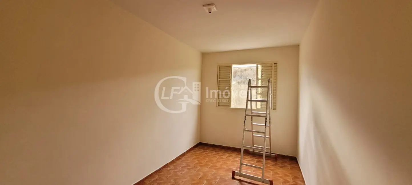 Casa com 4 quartos para alugar, 80m2 em Vila Moreninha II, Campo Grande - MS - imagem 7 Foto 7 de Casa com 4 quartos para alugar, 80m2 em Vila Moreninha II, Campo Grande - MS