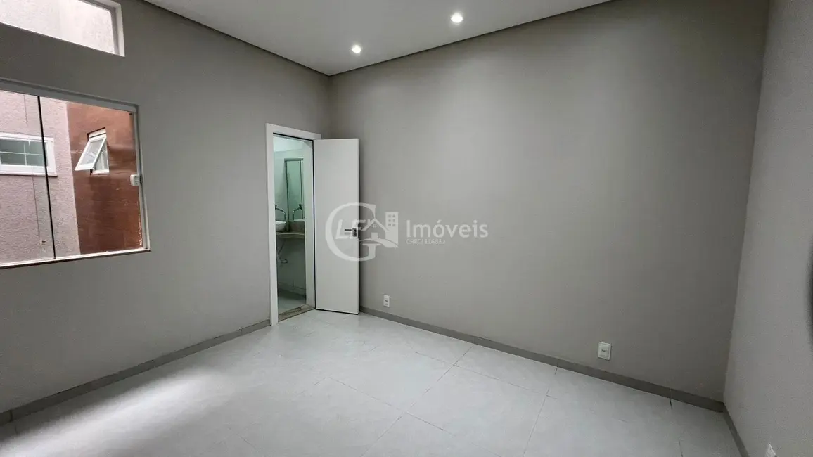 Casa com 3 quartos à venda, 189m2 em Loteamento Praia da Urca, Campo Grande - MS - imagem 8 Foto 8 de Casa com 3 quartos à venda, 189m2 em Loteamento Praia da Urca, Campo Grande - MS
