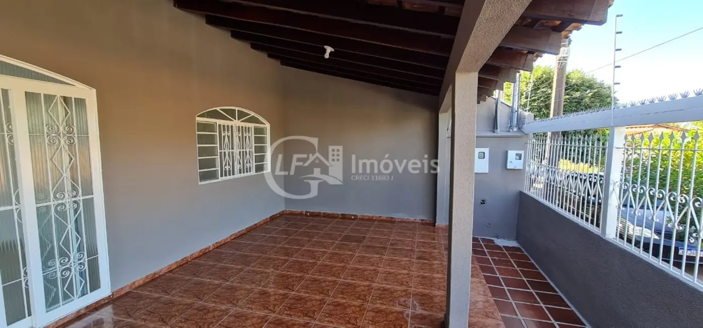 Foto 2 de Casa com 4 quartos à venda, 250m2 em Coophasul, Campo Grande - MS