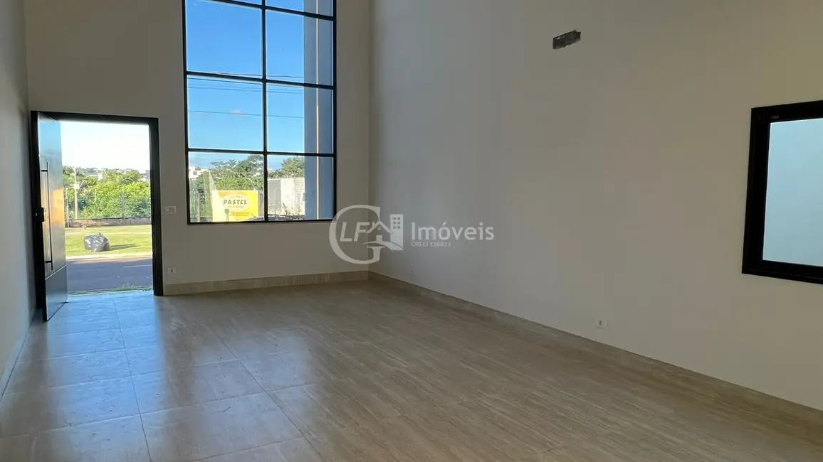 Casa de Condomínio com 3 quartos à venda, 280m2 em Residencial Damha III, Campo Grande - MS - imagem 3 Foto 3 de Casa de Condomínio com 3 quartos à venda, 280m2 em Residencial Damha III, Campo Grande - MS