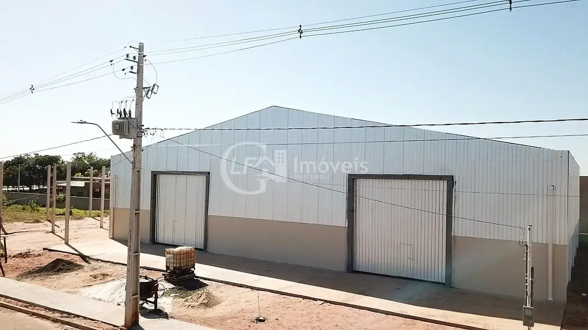 Foto 2 de Armazém / Galpão para alugar, 600m2 em Ribas Do Rio Pardo - MS