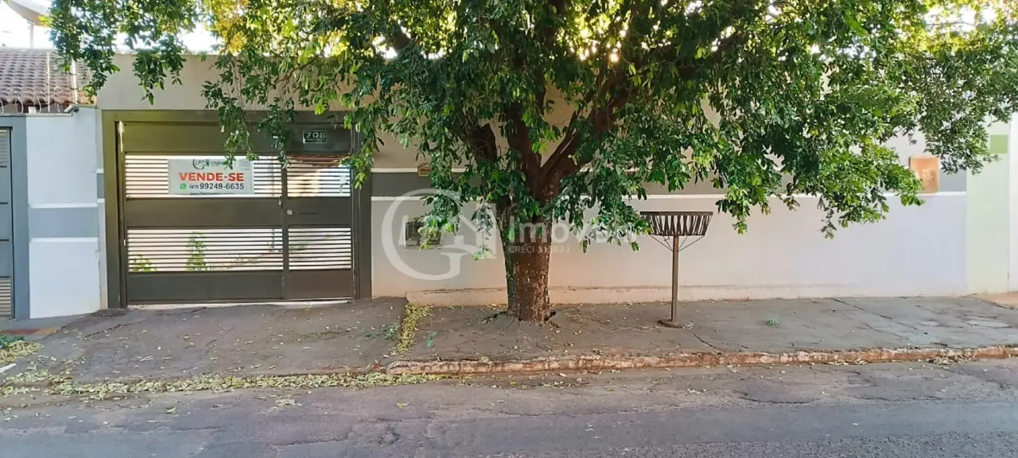 Foto 1 de Casa com 3 quartos à venda, 121m2 em Jardim Leblon, Campo Grande - MS