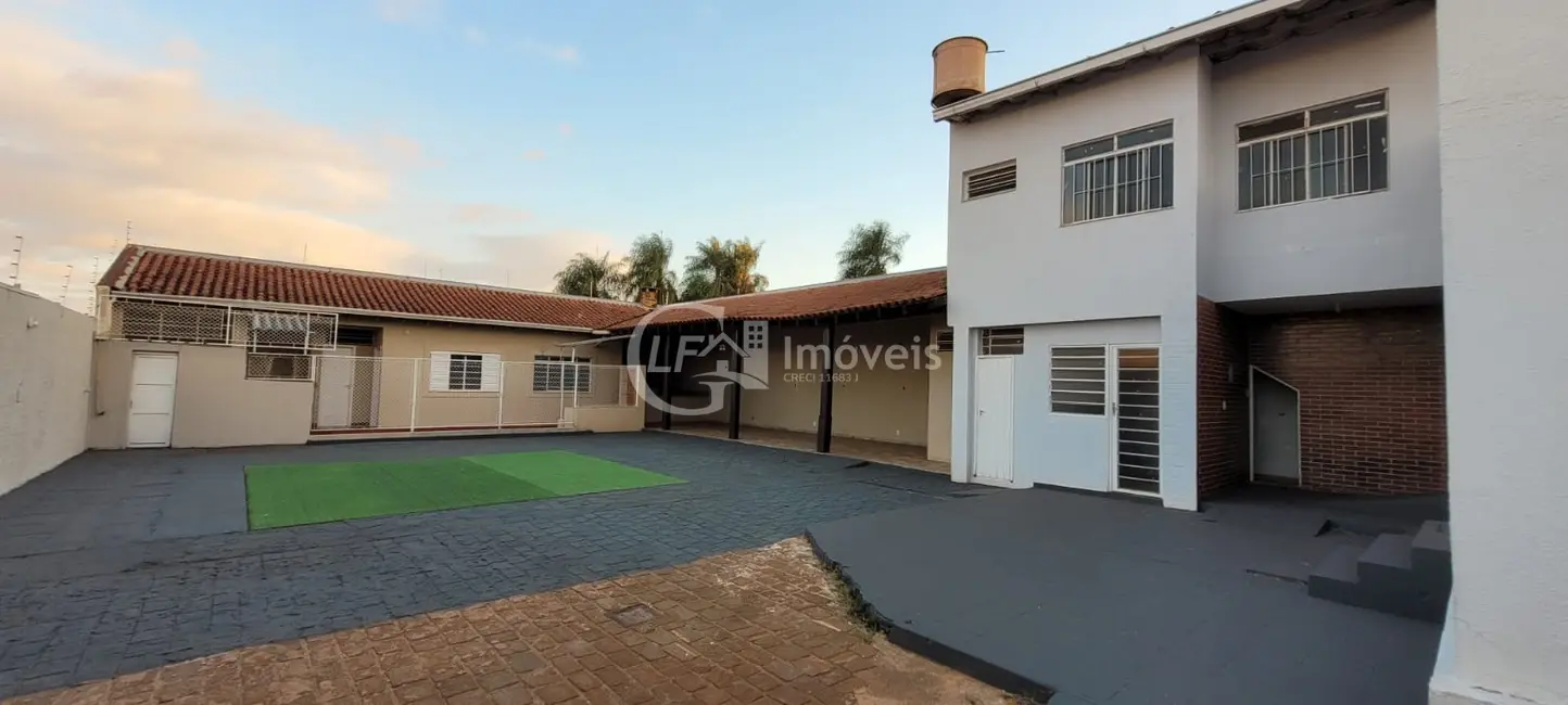 Foto 20 de Sala Comercial para alugar, 250m2 em Amambaí, Campo Grande - MS