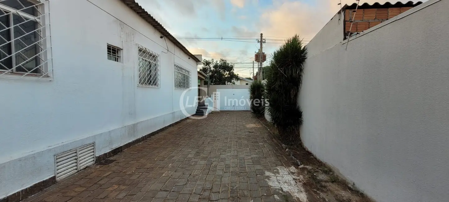 Foto 19 de Sala Comercial para alugar, 250m2 em Amambaí, Campo Grande - MS