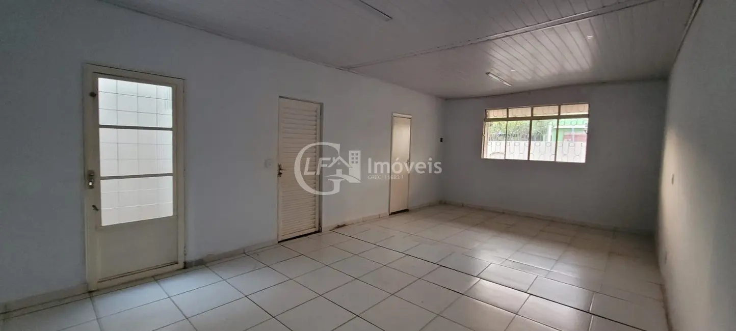Foto 16 de Sala Comercial para alugar, 250m2 em Amambaí, Campo Grande - MS