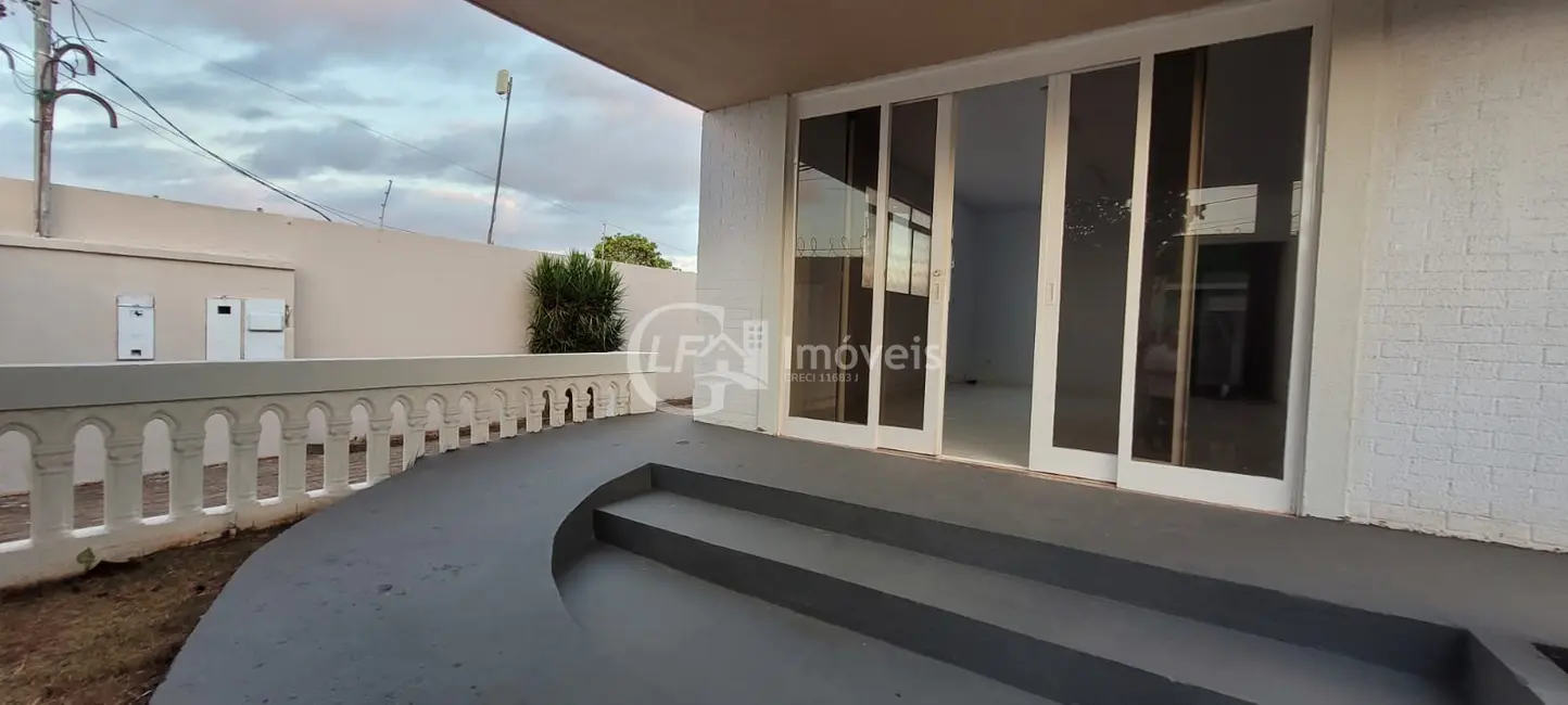 Sala Comercial para alugar, 250m2 em Amambaí, Campo Grande - MS - imagem 3 Foto 3 de Sala Comercial para alugar, 250m2 em Amambaí, Campo Grande - MS