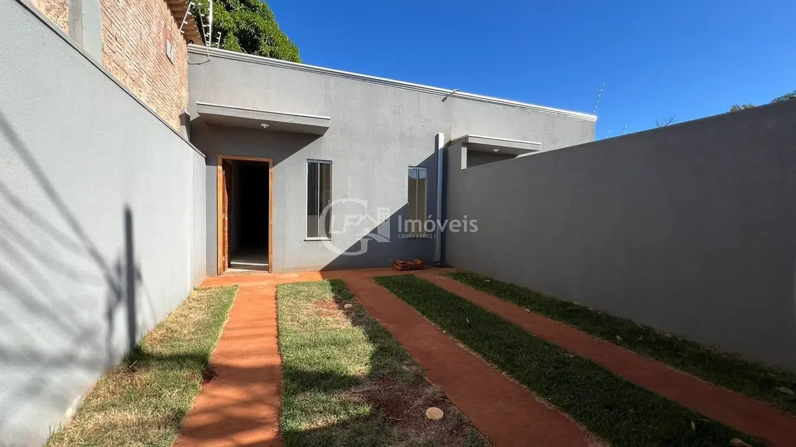 Casa com 2 quartos à venda, 60m2 em Jardim Carioca, Campo Grande - MS - imagem 4 Foto 4 de Casa com 2 quartos à venda, 60m2 em Jardim Carioca, Campo Grande - MS