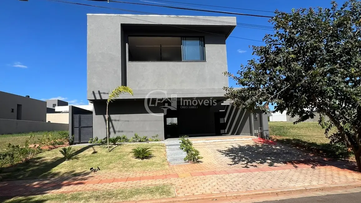 Foto 1 de Casa com 3 quartos à venda, 330m2 em Alphaville Campo Grande, Campo Grande - MS