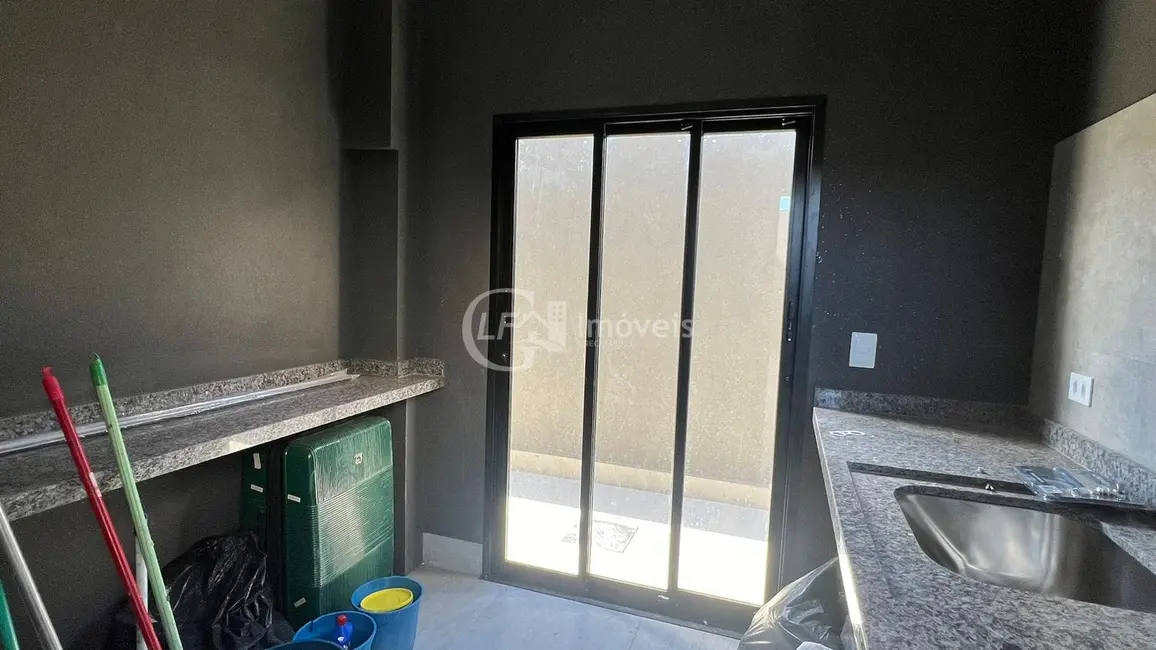 Casa com 3 quartos à venda, 330m2 em Alphaville Campo Grande, Campo Grande - MS - imagem 9 Foto 9 de Casa com 3 quartos à venda, 330m2 em Alphaville Campo Grande, Campo Grande - MS