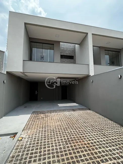 Foto 2 de Casa com 3 quartos à venda, 180m2 em Carandá Bosque, Campo Grande - MS