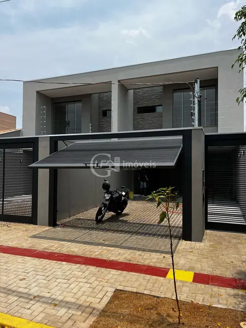 Foto 1 de Casa com 3 quartos à venda, 180m2 em Carandá Bosque, Campo Grande - MS