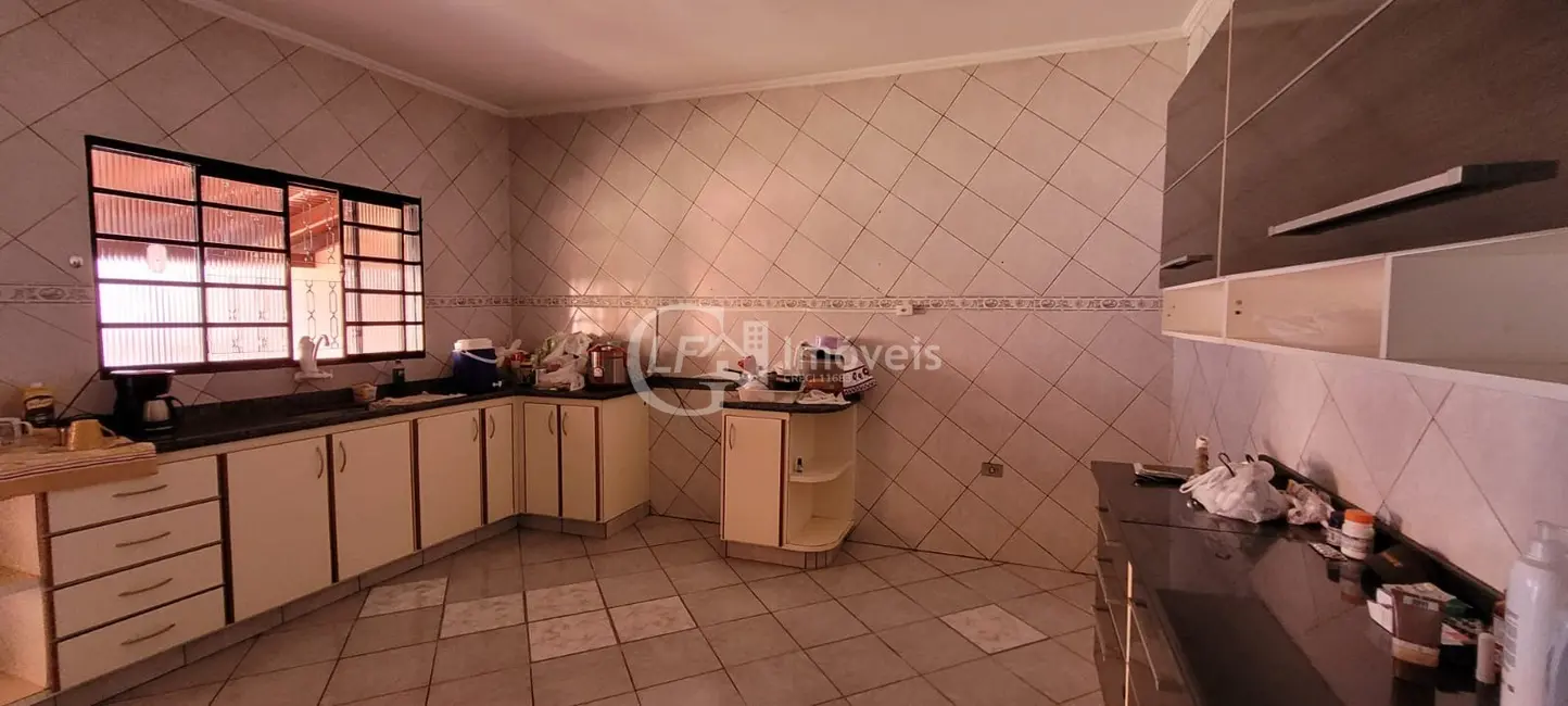 Casa com 2 quartos à venda, 140m2 em Coronel Antonino, Campo Grande - MS - imagem 4 Foto 4 de Casa com 2 quartos à venda, 140m2 em Coronel Antonino, Campo Grande - MS