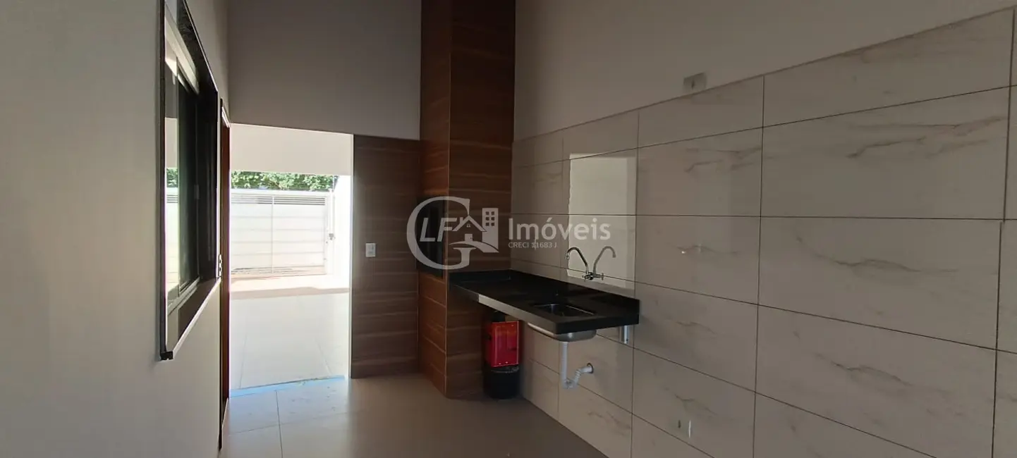 Casa com 3 quartos à venda, 180m2 em Vila Palmira, Campo Grande - MS - imagem 4 Foto 4 de Casa com 3 quartos à venda, 180m2 em Vila Palmira, Campo Grande - MS