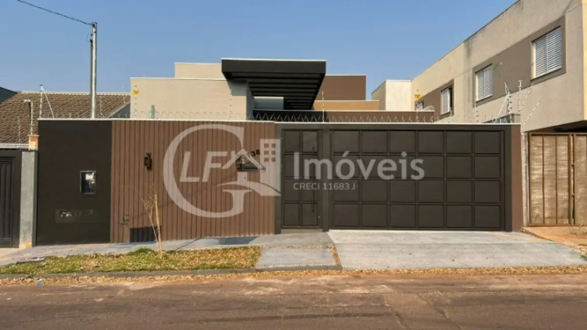 Casa com 3 quartos à venda, 180m2 em Vila Vilas Boas, Campo Grande - MS - imagem 1 Foto 1 de Casa com 3 quartos à venda, 180m2 em Vila Vilas Boas, Campo Grande - MS