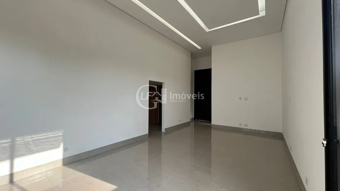Casa com 3 quartos à venda, 182m2 em Campo Grande - MS - imagem 4 Foto 4 de Casa com 3 quartos à venda, 182m2 em Campo Grande - MS