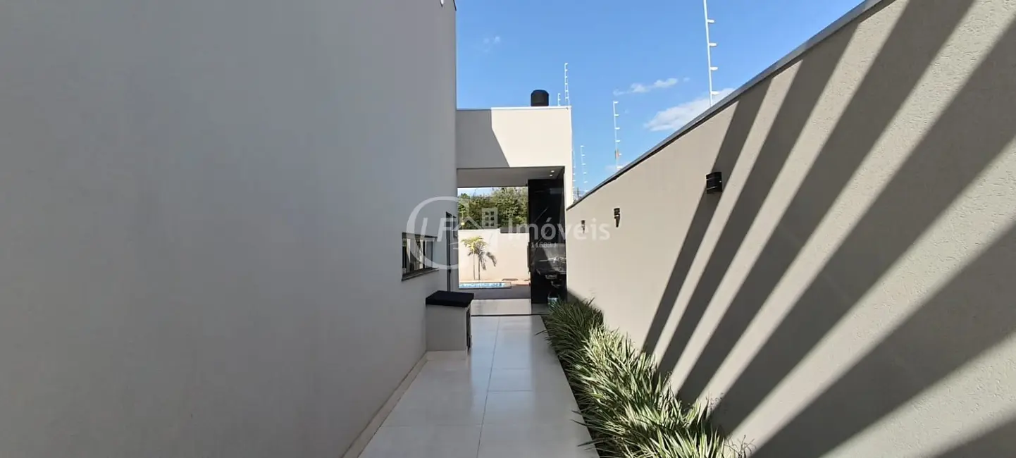 Casa com 3 quartos à venda, 128m2 em Bairro Seminário, Campo Grande - MS - imagem 4 Foto 4 de Casa com 3 quartos à venda, 128m2 em Bairro Seminário, Campo Grande - MS